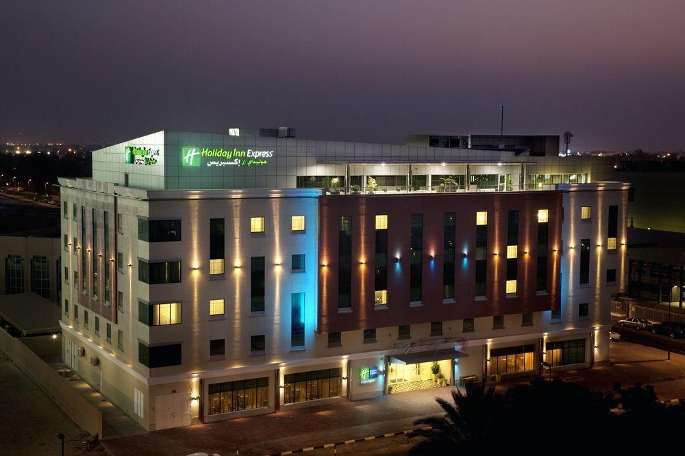 Holiday Inn Express Dubai Safa Park, An Ihg Hotel Eksteriør billede
