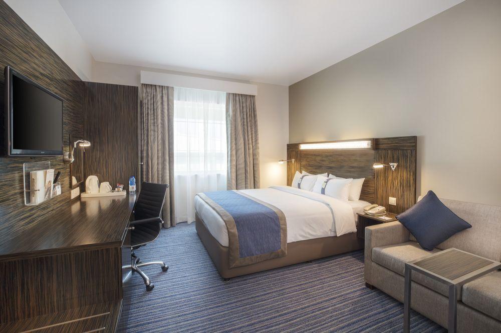 Holiday Inn Express Dubai Safa Park, An Ihg Hotel Eksteriør billede