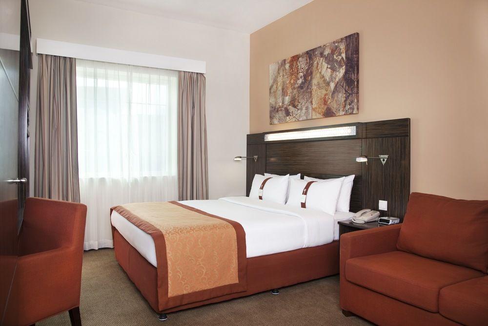 Holiday Inn Express Dubai Safa Park, An Ihg Hotel Eksteriør billede