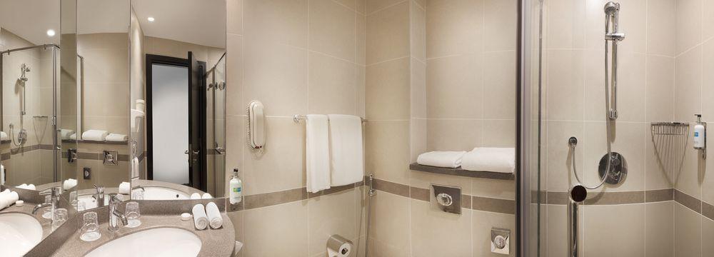 Holiday Inn Express Dubai Safa Park, An Ihg Hotel Eksteriør billede