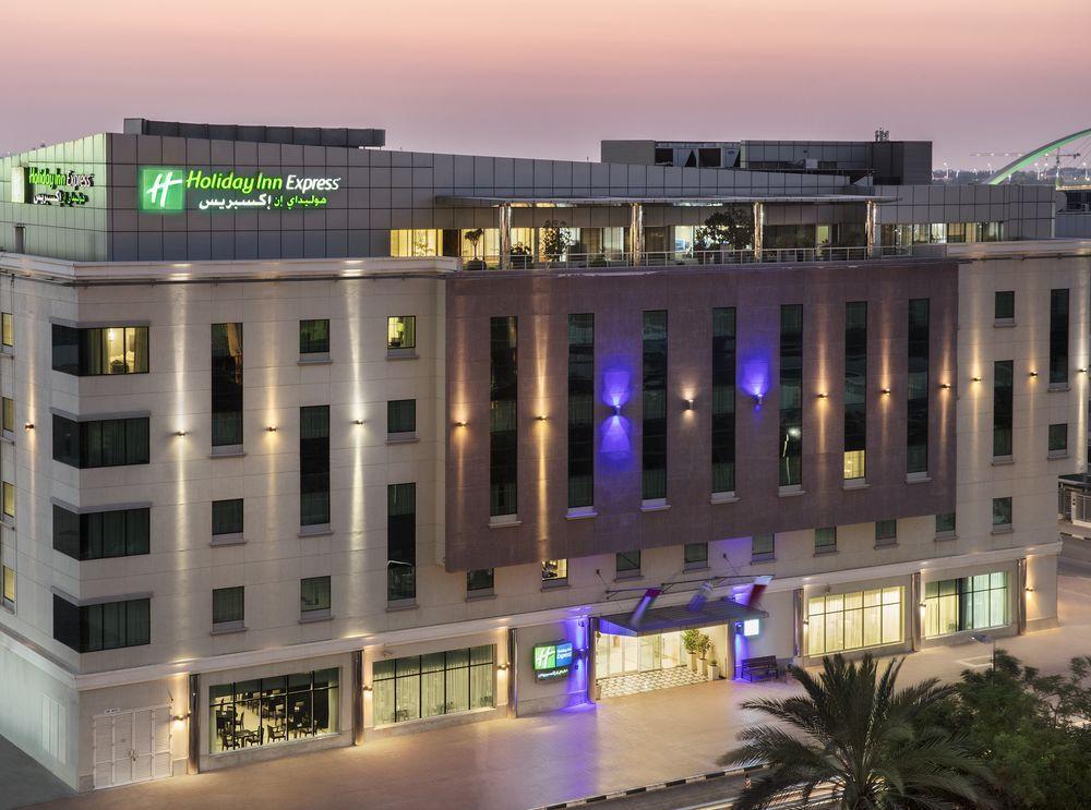 Holiday Inn Express Dubai Safa Park, An Ihg Hotel Eksteriør billede