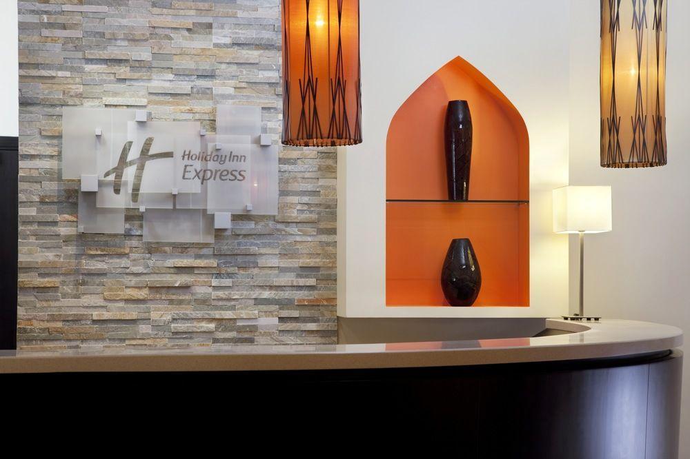 Holiday Inn Express Dubai Safa Park, An Ihg Hotel Eksteriør billede